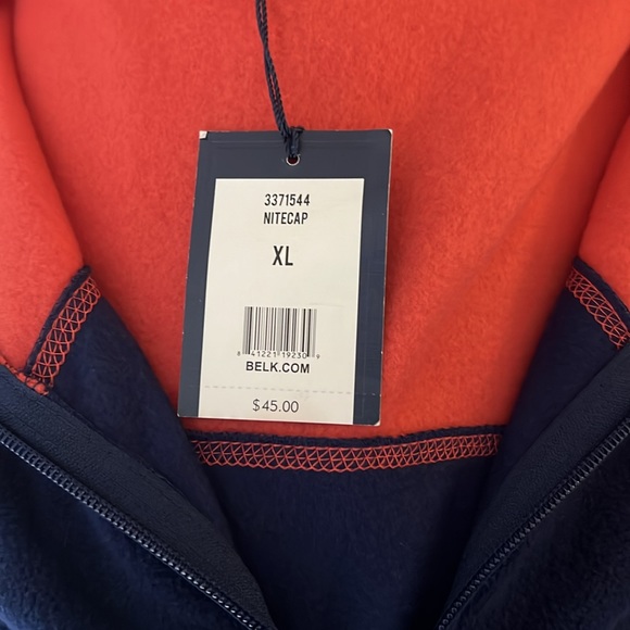 Crown and Ivy Fleece Vest - Picture 4 of 5